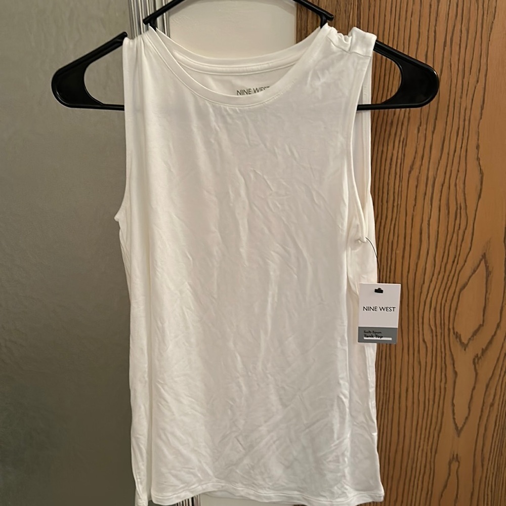 Women’s Nine West Tank